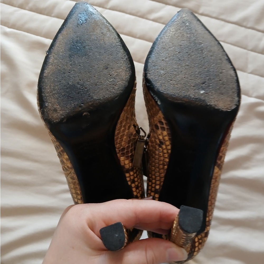 Saint Laurent Brown Snake Print Ankle Boots - Picture 4 of 6